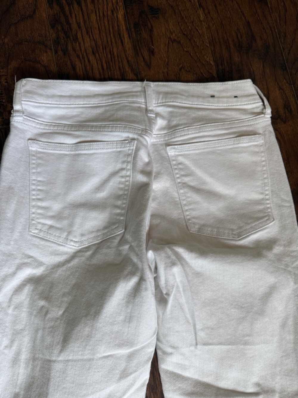 GAP White Girfiend Straight-Leg Jeans, size 27 - Picture 6 of 7